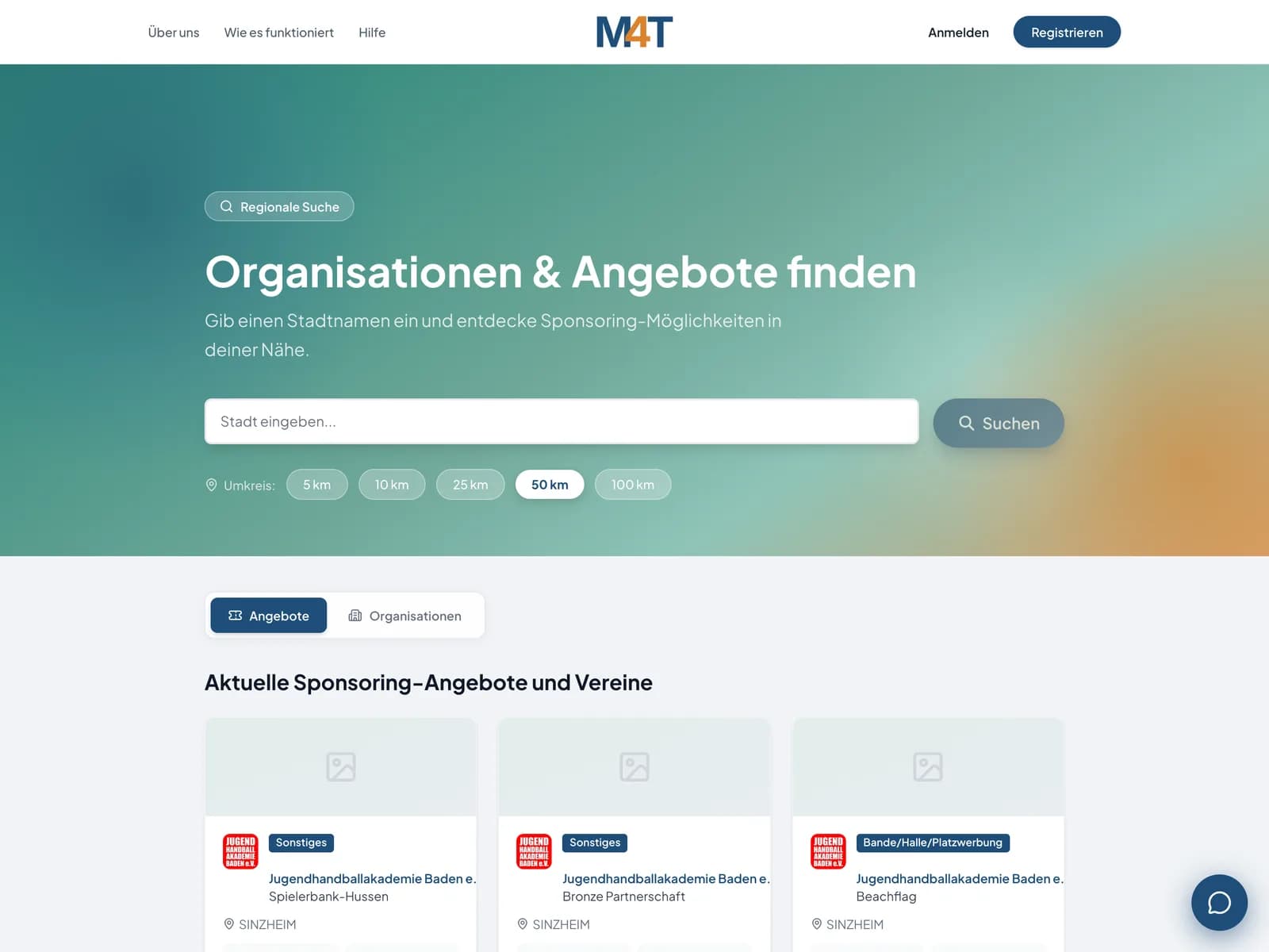 Screenshot: regionale Suche „Organisationen & Angebote finden“ mit Umkreisfilter und Angebotskarten